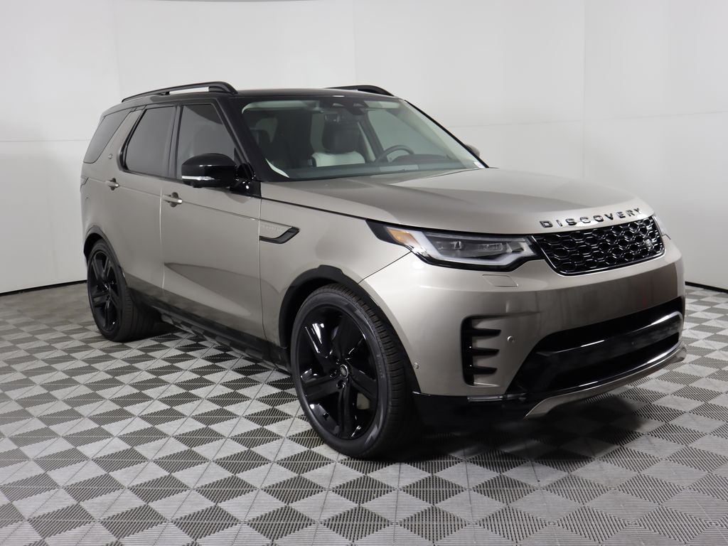 2025 Land Rover Discovery SE photo 3