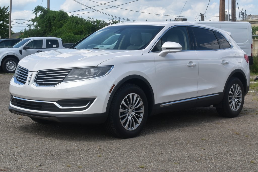 Used 2016 Lincoln MKX Select with VIN 2LMTJ8KR3GBL58481 for sale in Kansas City
