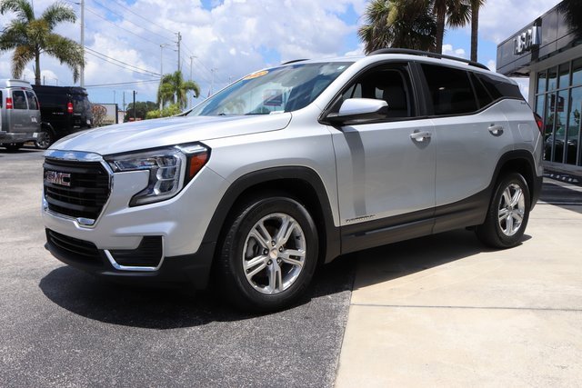 2022 Gmc Terrain SLE photo 4