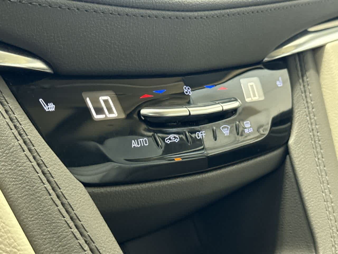 2023 Cadillac XT5 Premium Luxury photo 17