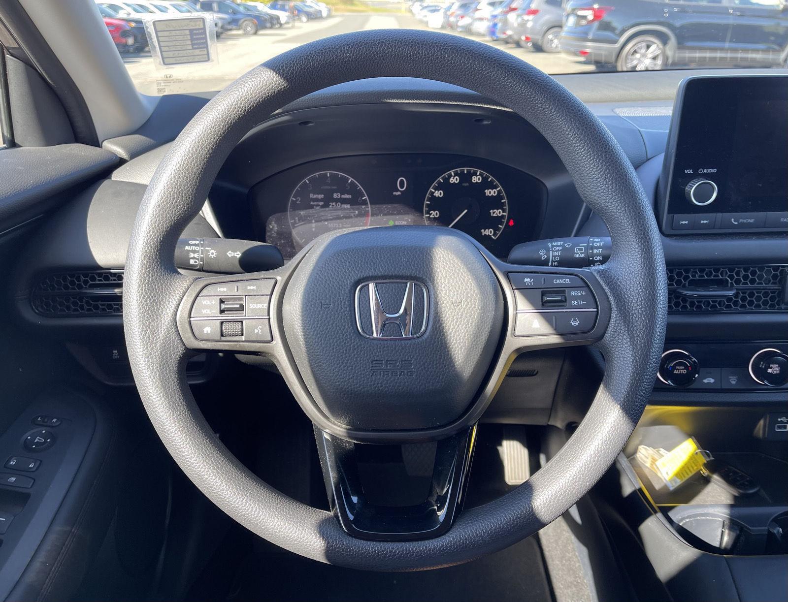2023 Honda HR-V LX photo 5