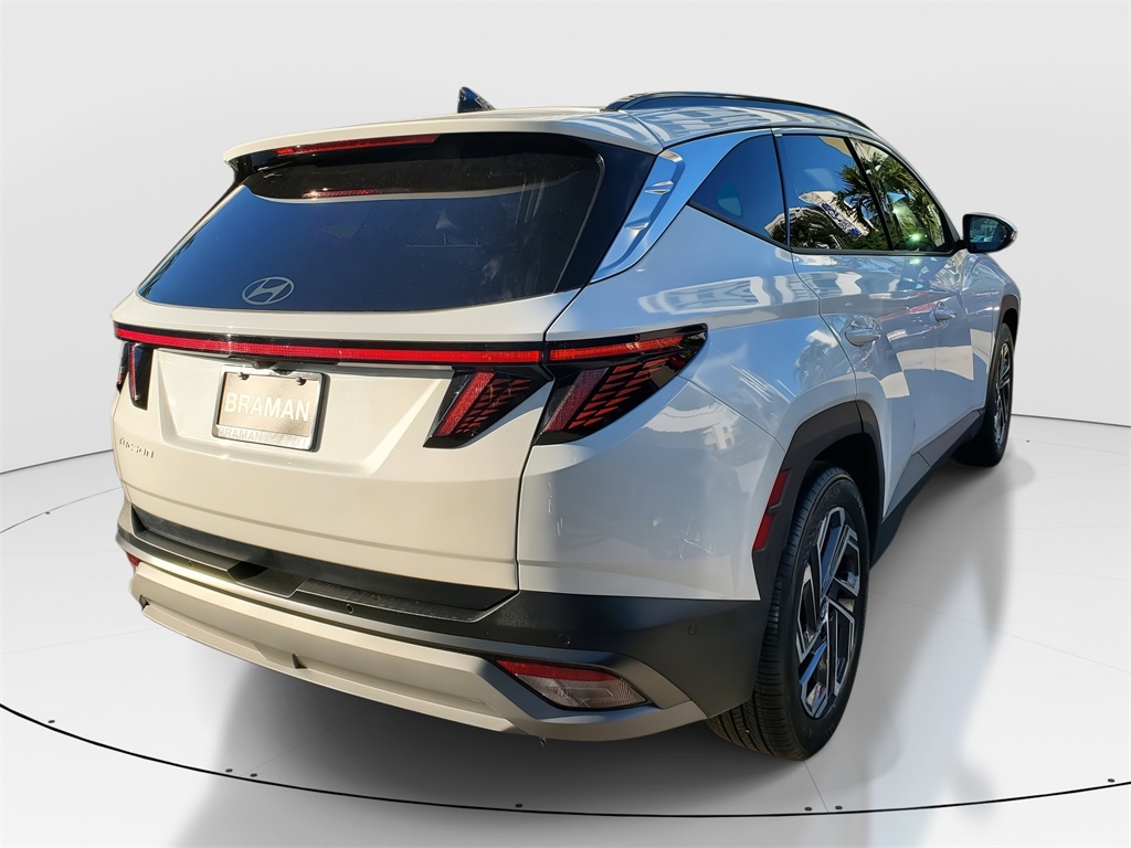 2025 Hyundai Tucson Limited photo 3