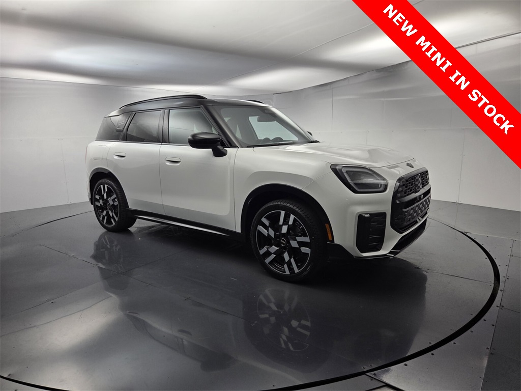 2026 MINI Countryman S's photo