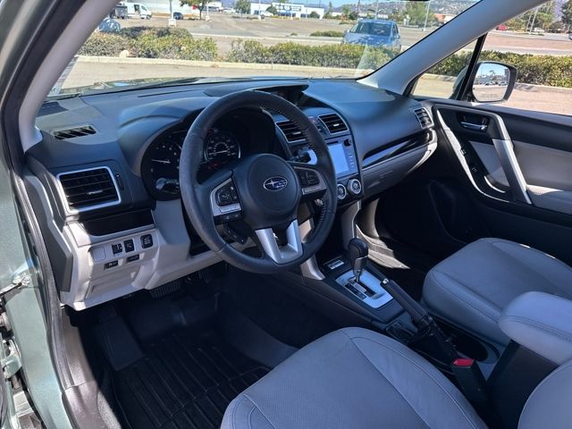 2017 Subaru Forester 2.5i Limited photo 6