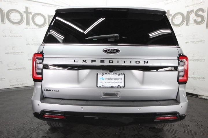 2024 Ford Expedition Limited photo 4