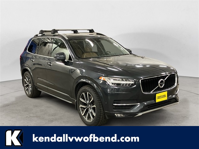 2016 Volvo XC90 Momentum