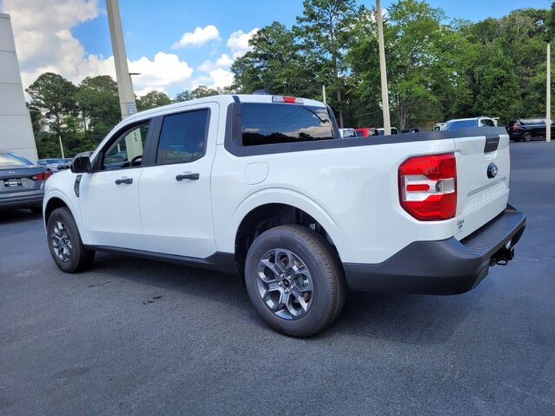 2025 Ford Maverick XLT photo 9