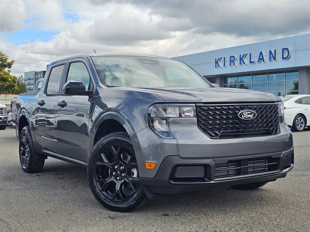 2025 Ford Maverick XLT's photo