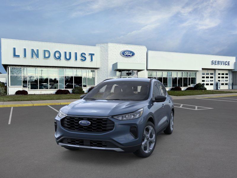 2026 Ford Escape ST-Line photo 2