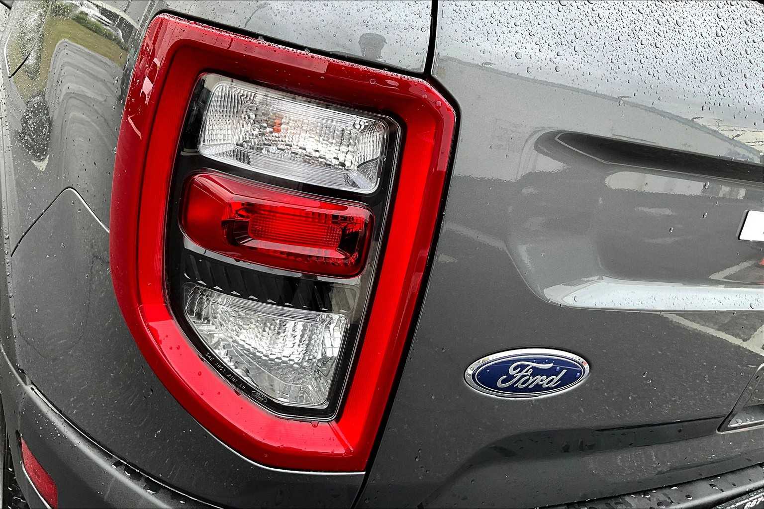 2024 Ford Bronco Sport Outer Banks photo 26