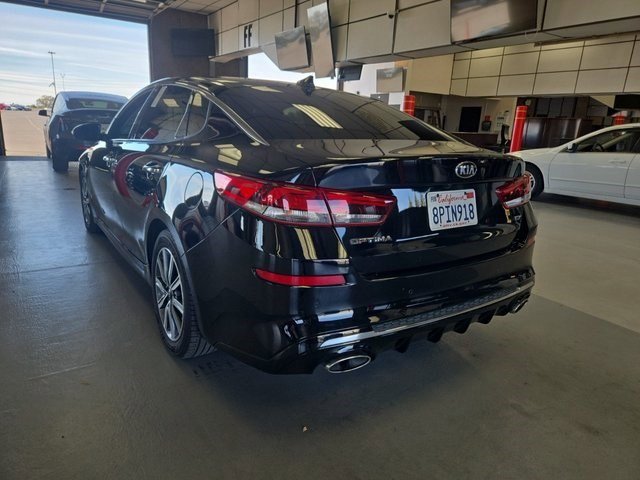 2020 Kia Optima EX photo 2