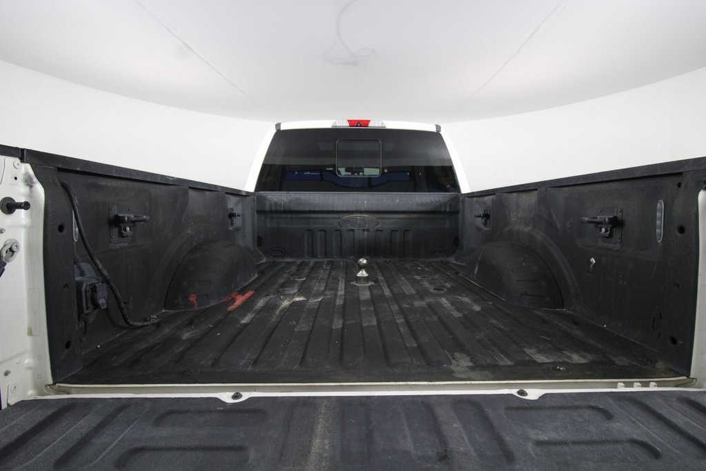 2017 Ford F-350 photo 9