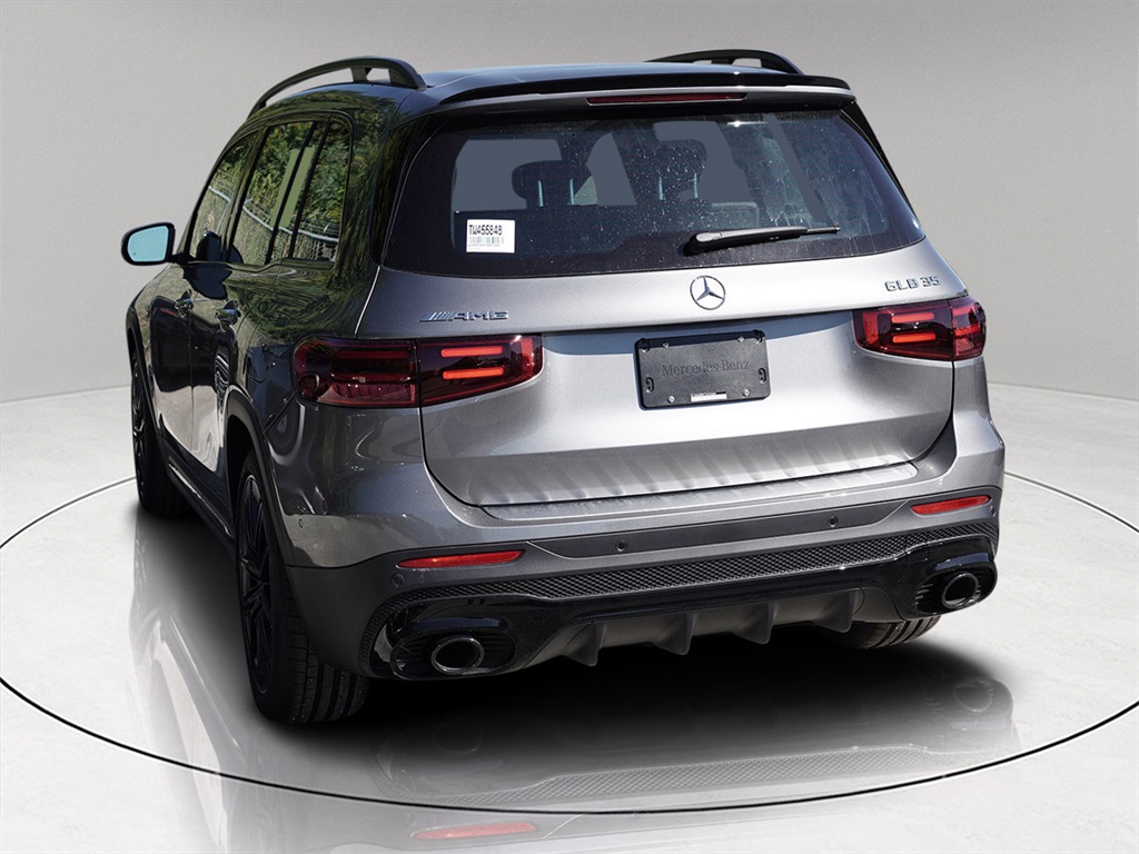 2026 Mercedes Benz GLB AMG 35 4MATIC photo 4