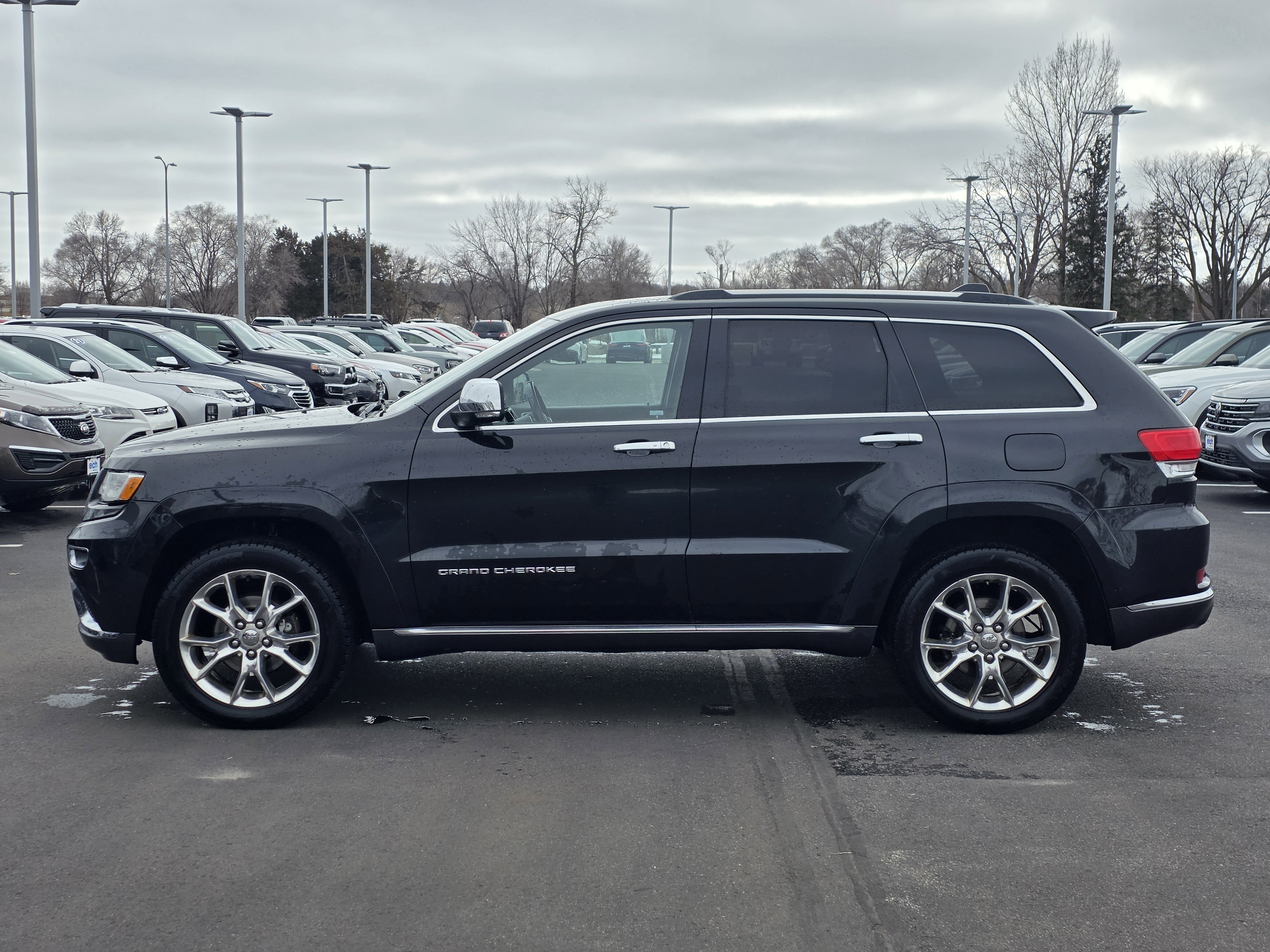 Used 2015 Jeep Grand Cherokee Summit with VIN 1C4RJFJG3FC738921 for sale in St. Cloud, Minnesota