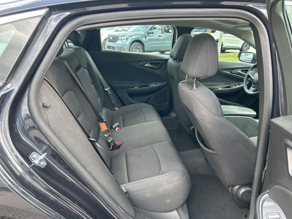 2023 Chevrolet Malibu 1LT photo 33