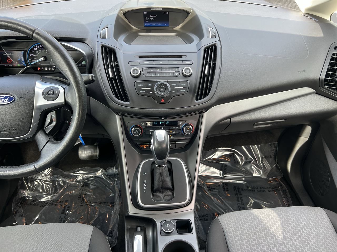 2017 Ford C-Max Hybrid SE photo 13