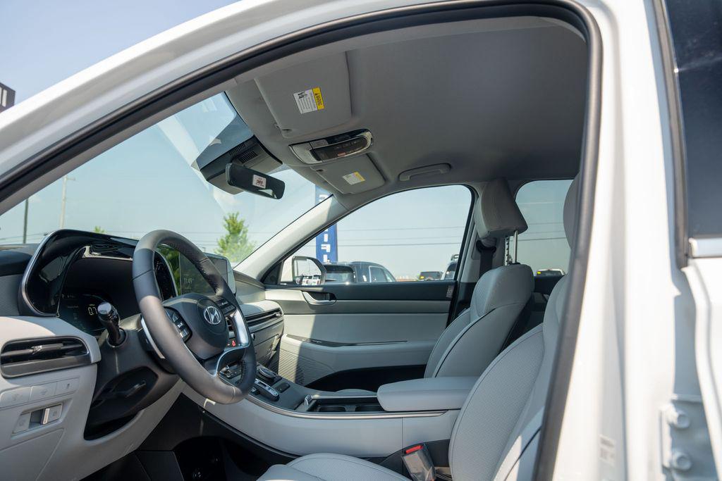 2026 Hyundai Palisade SEL photo 21
