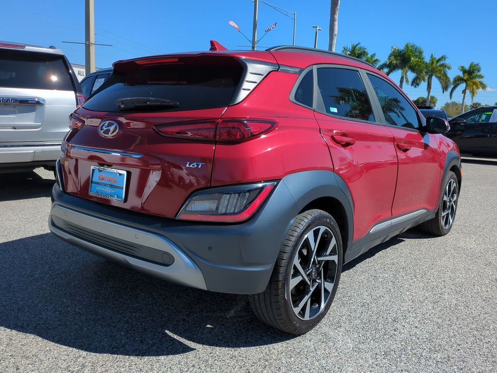 2022 Hyundai Kona Limited photo 4