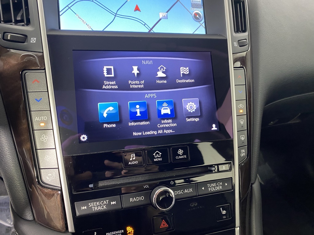 2014 Infiniti Q50 Hybrid Sport photo 10