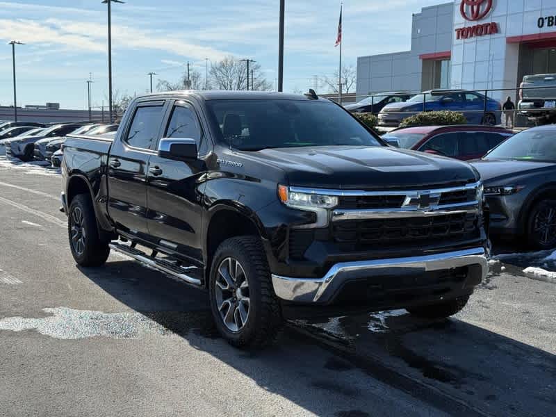 2022 Chevrolet Silverado 1500 LT's photo