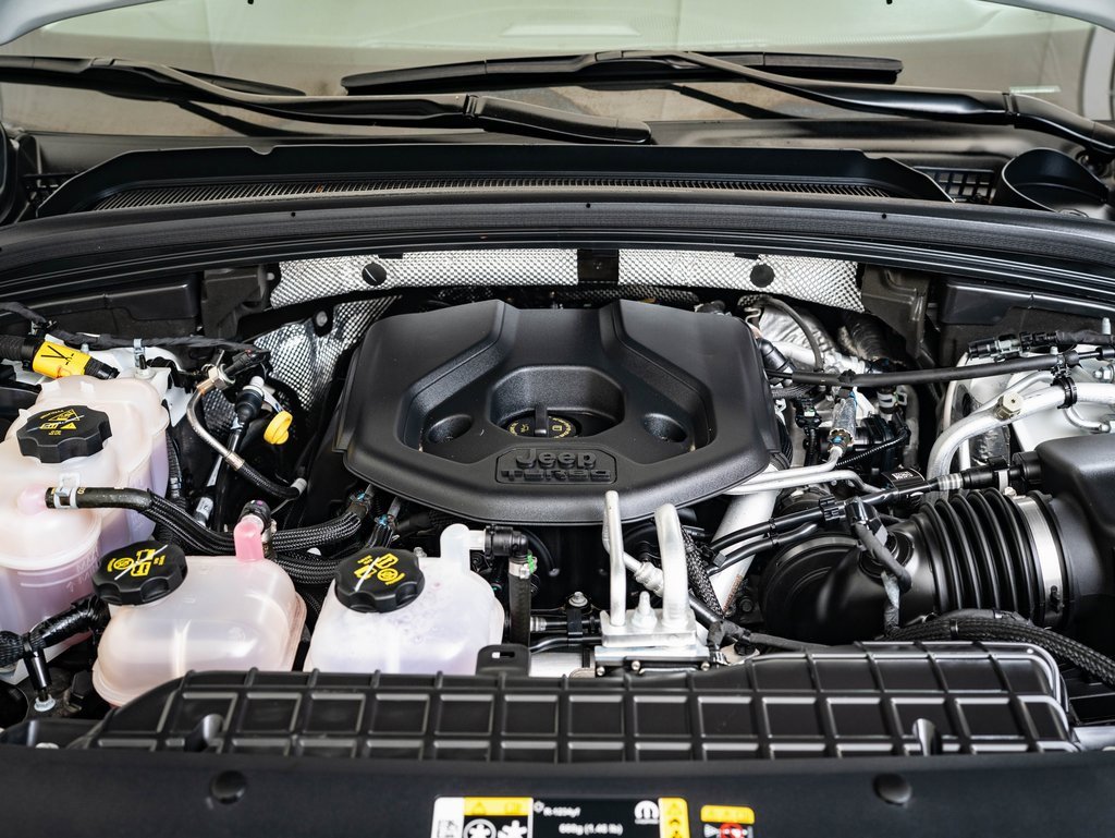 2023 Jeep Cherokee 4xe photo 36
