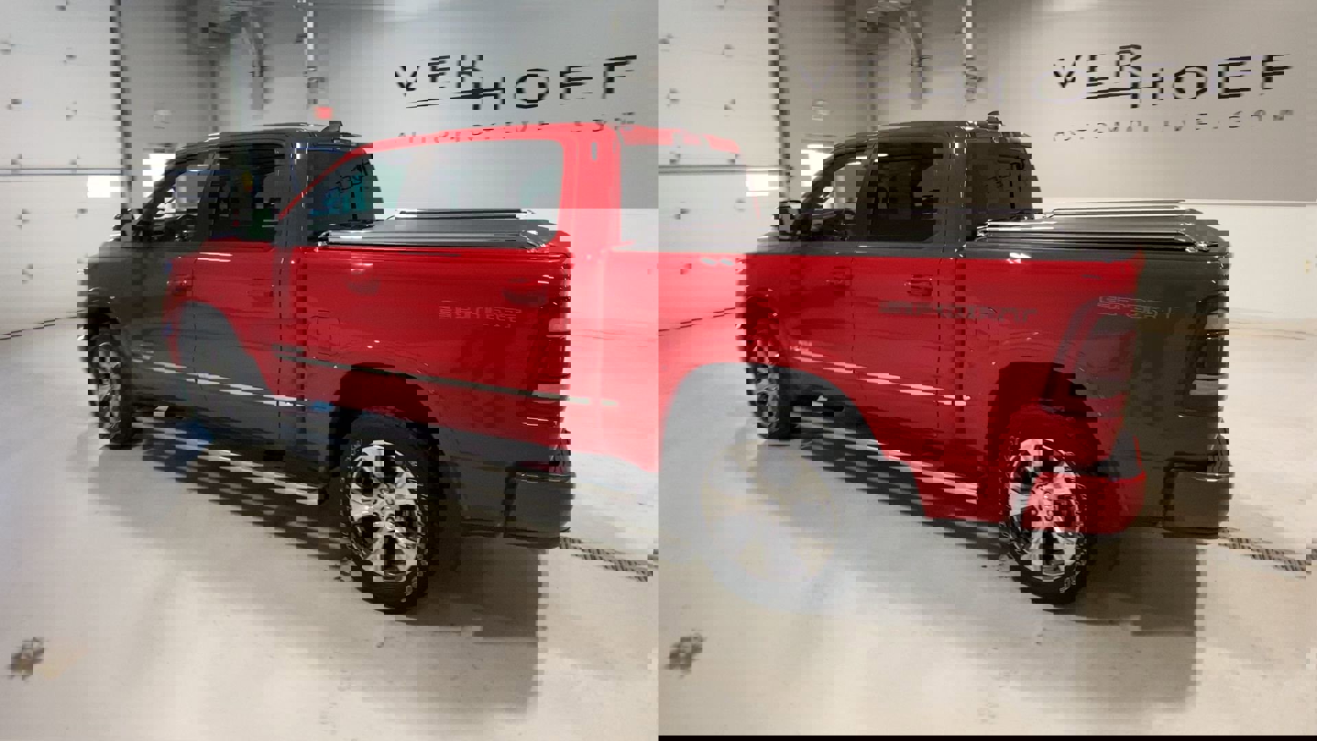 2022 Ram 1500 Laramie photo 6