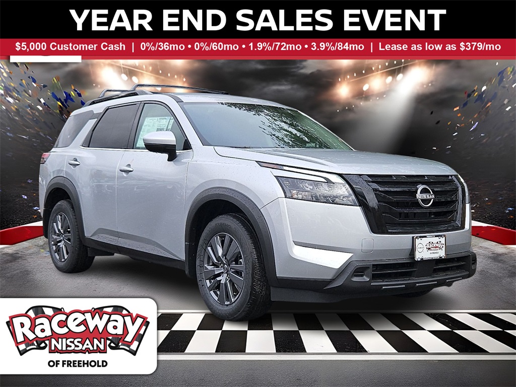 2025 Nissan Pathfinder SV's photo