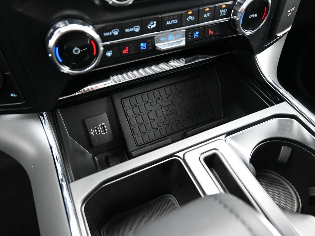2025 Ford F-150 Lariat photo 20