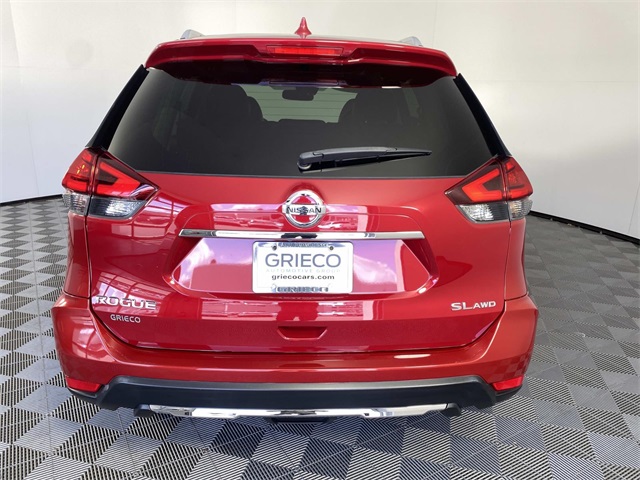 2017 Nissan Rogue SL photo 6