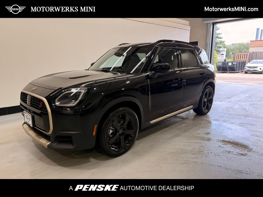 2025 MINI Countryman S's photo