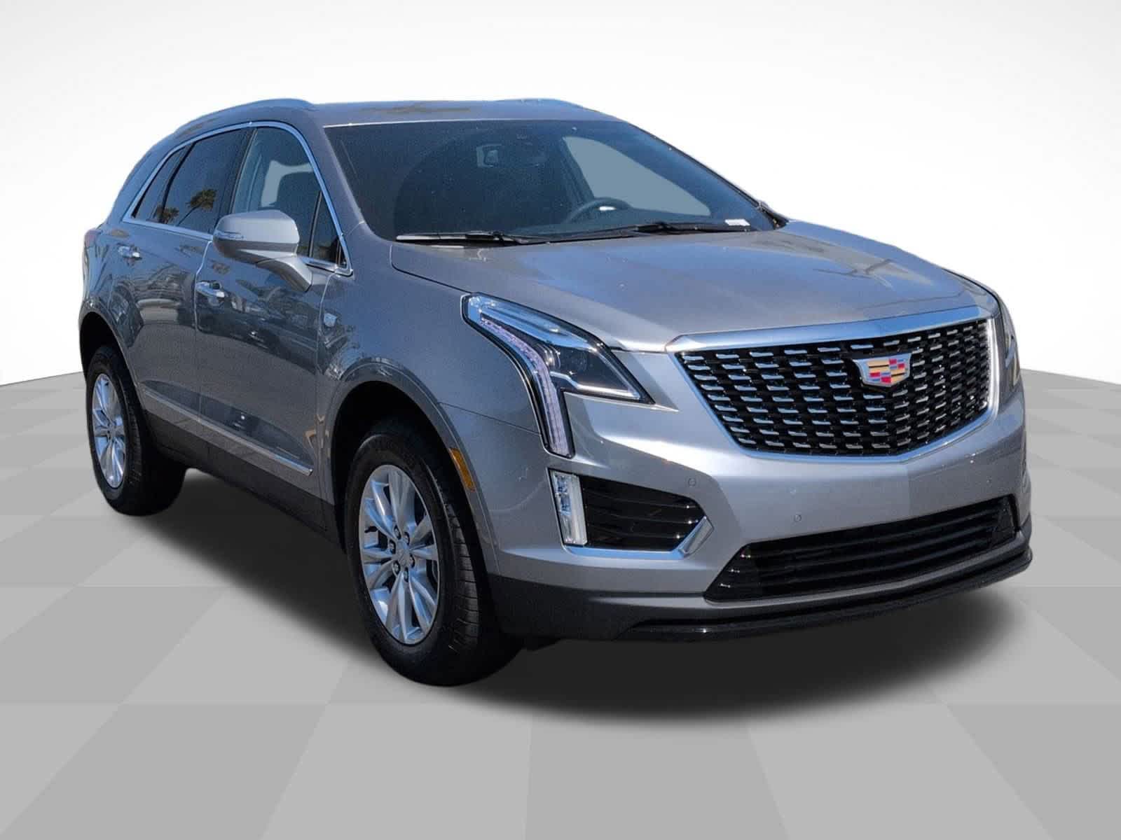 2025 Cadillac XT5 Luxury photo 3