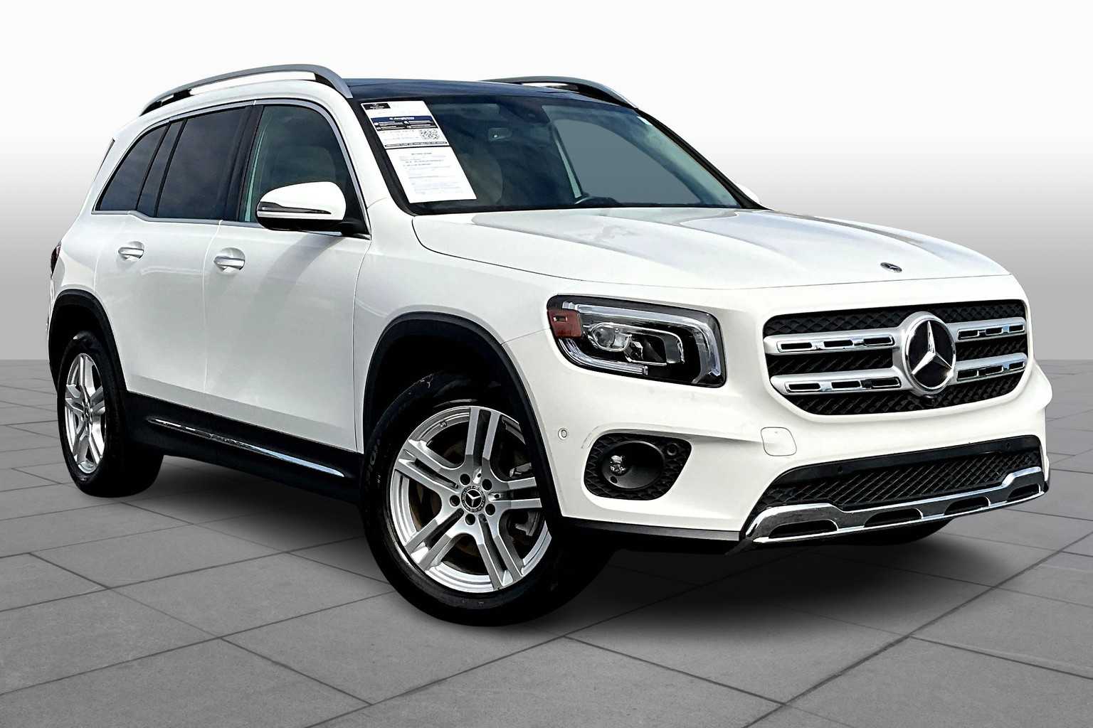 2021 Mercedes Benz GLB 250 4MATIC photo 2