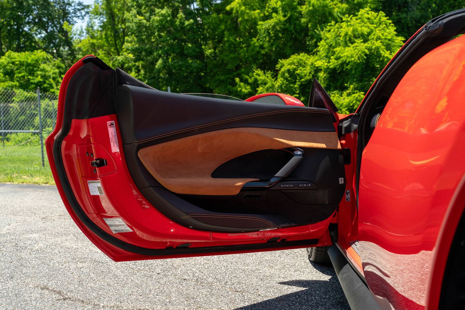 2024 Ferrari 296 GTS Base photo 26