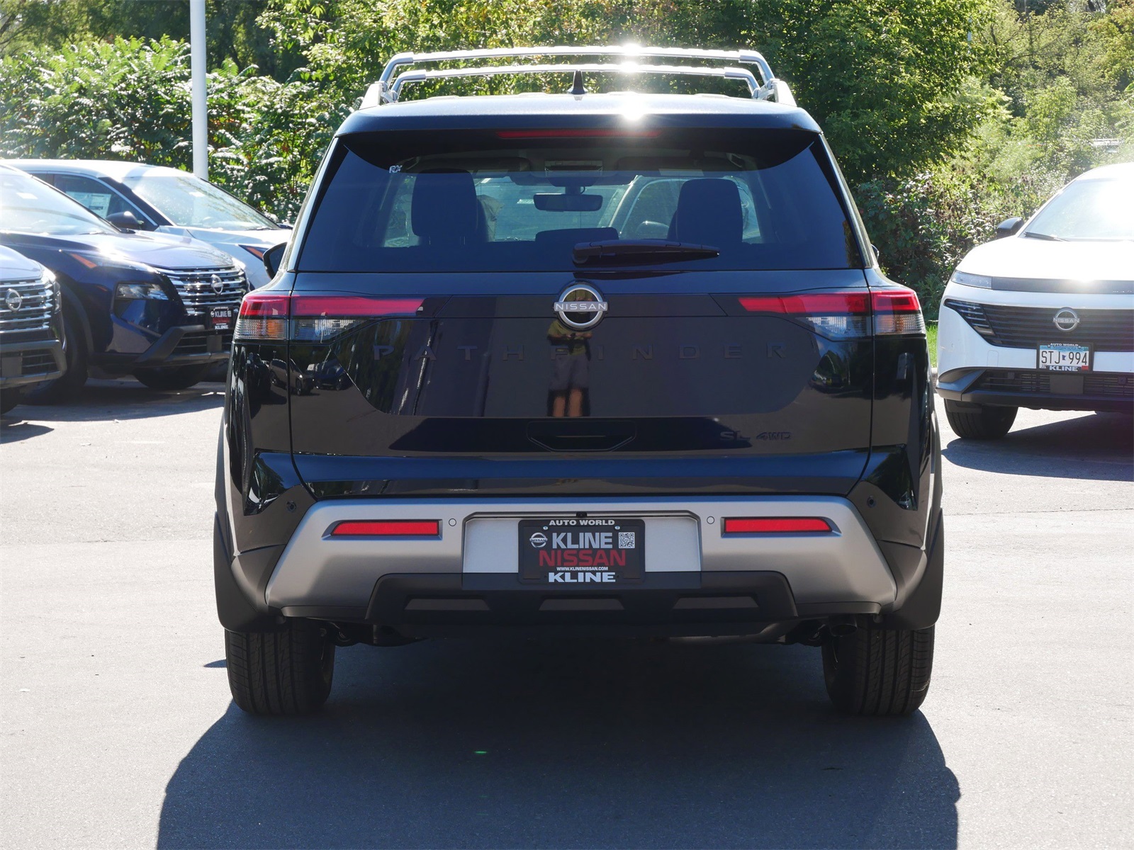 2025 Nissan Pathfinder SL photo 13