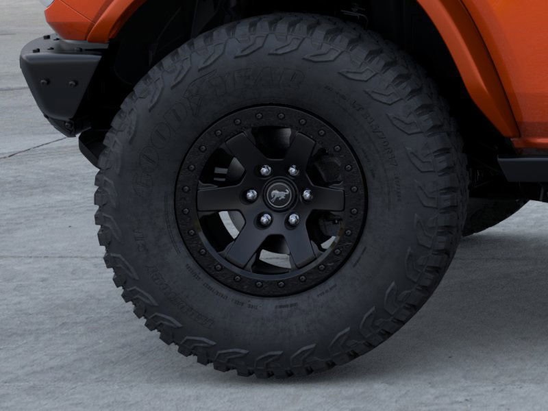 2025 Ford Bronco First Edition photo 18
