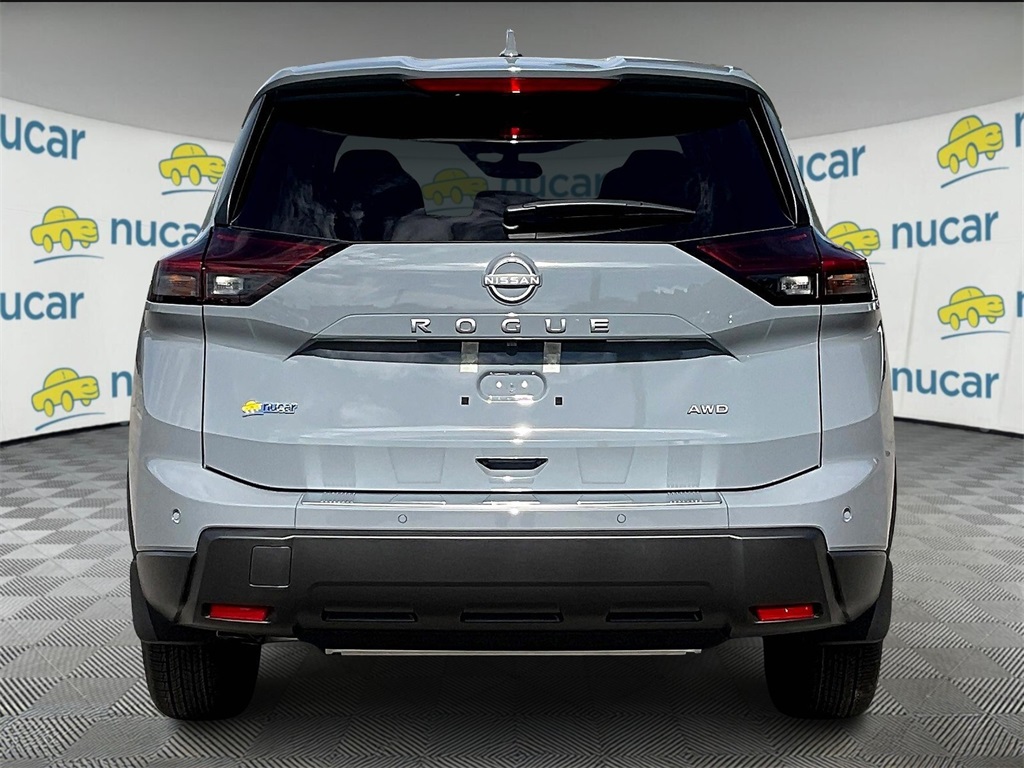 2026 Nissan Rogue SV photo 4