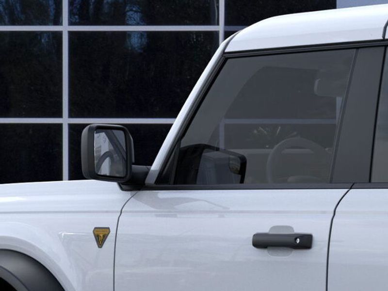 2025 Ford Bronco Badlands photo 11