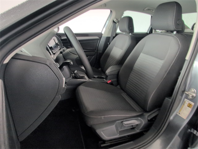 2022 Volkswagen Jetta 1.5T S photo 4