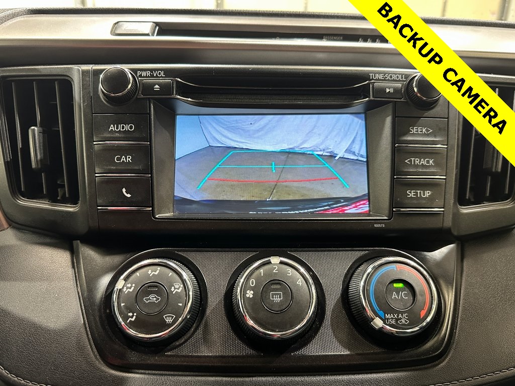 2018 Toyota RAV4 LE photo 16