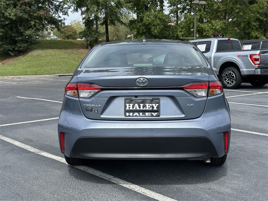 2024 Toyota Corolla LE photo 19