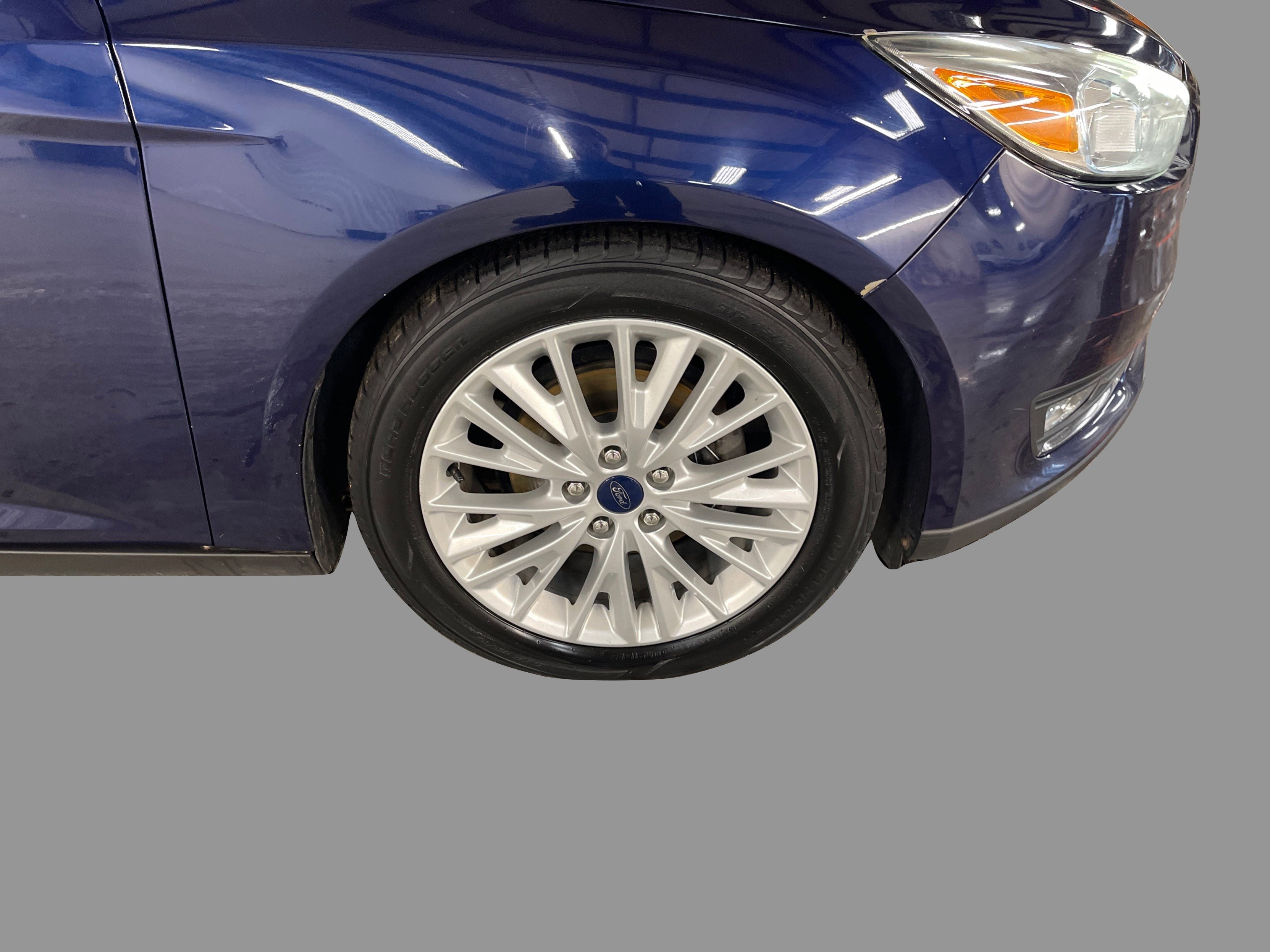 2016 Ford Focus Titanium photo 9