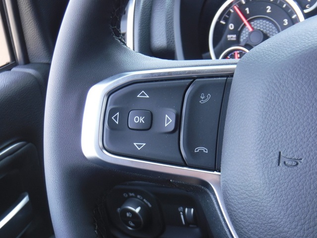 2025 Ram 2500 Big Horn photo 39