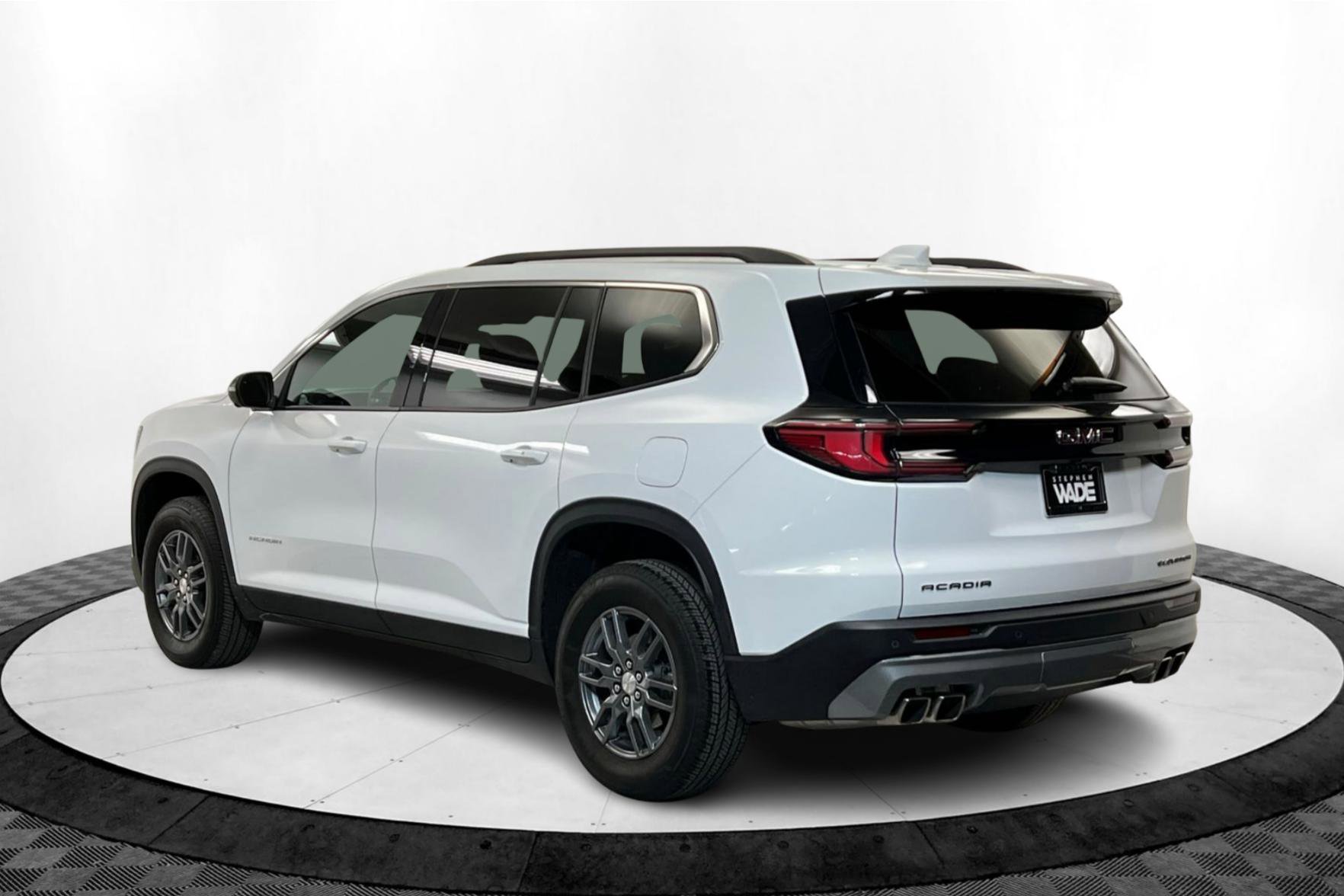 2025 Gmc Acadia Elevation photo 2