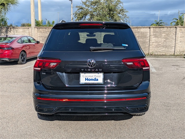 2023 Volkswagen Tiguan SE R-Line Black photo 5