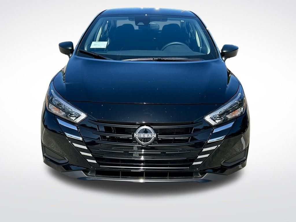 2025 Nissan Versa S photo 7
