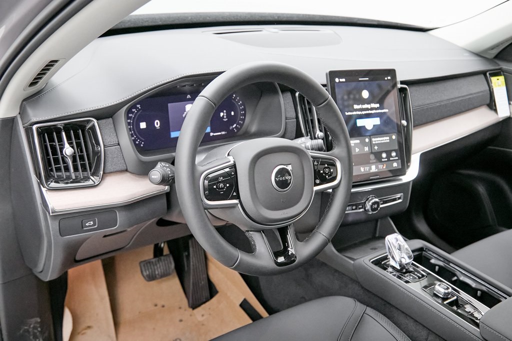 2026 VOLVO XC90 - Image 11