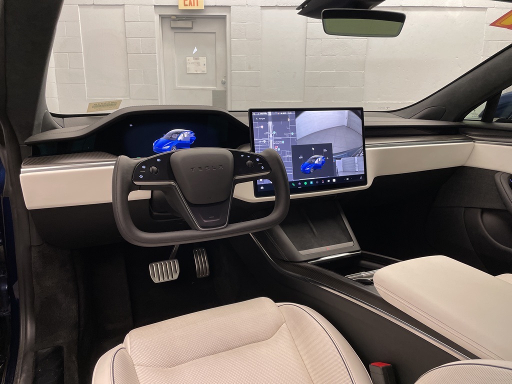 2021 Tesla Model S Plaid photo 8