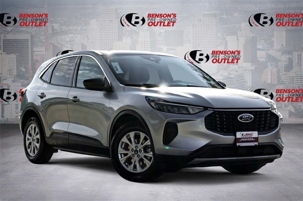 2024 Ford Escape Active's photo