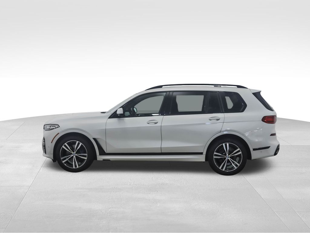 Certified 2022 BMW X7 40i with VIN 5UXCW2C02N9M16118 for sale in Minneapolis, Minnesota