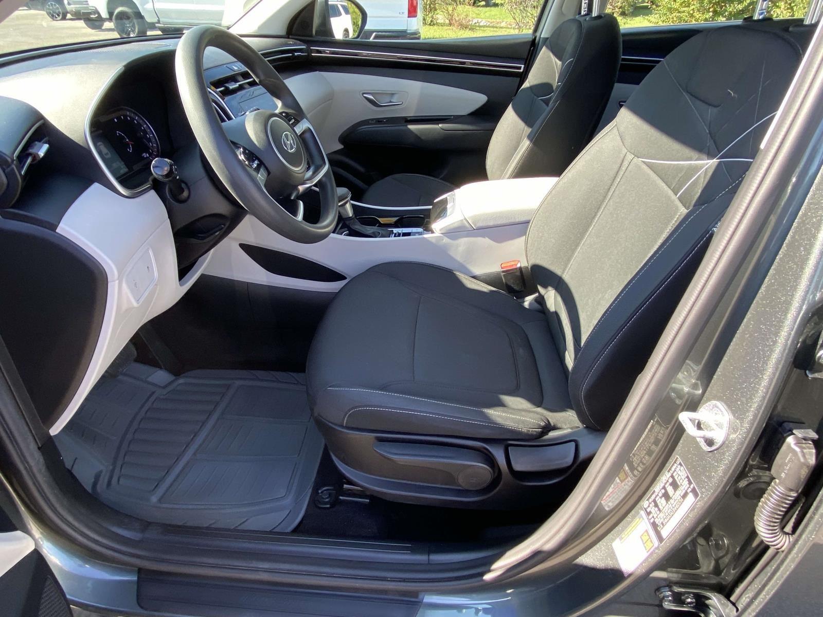 2022 Hyundai Tucson SE photo 4